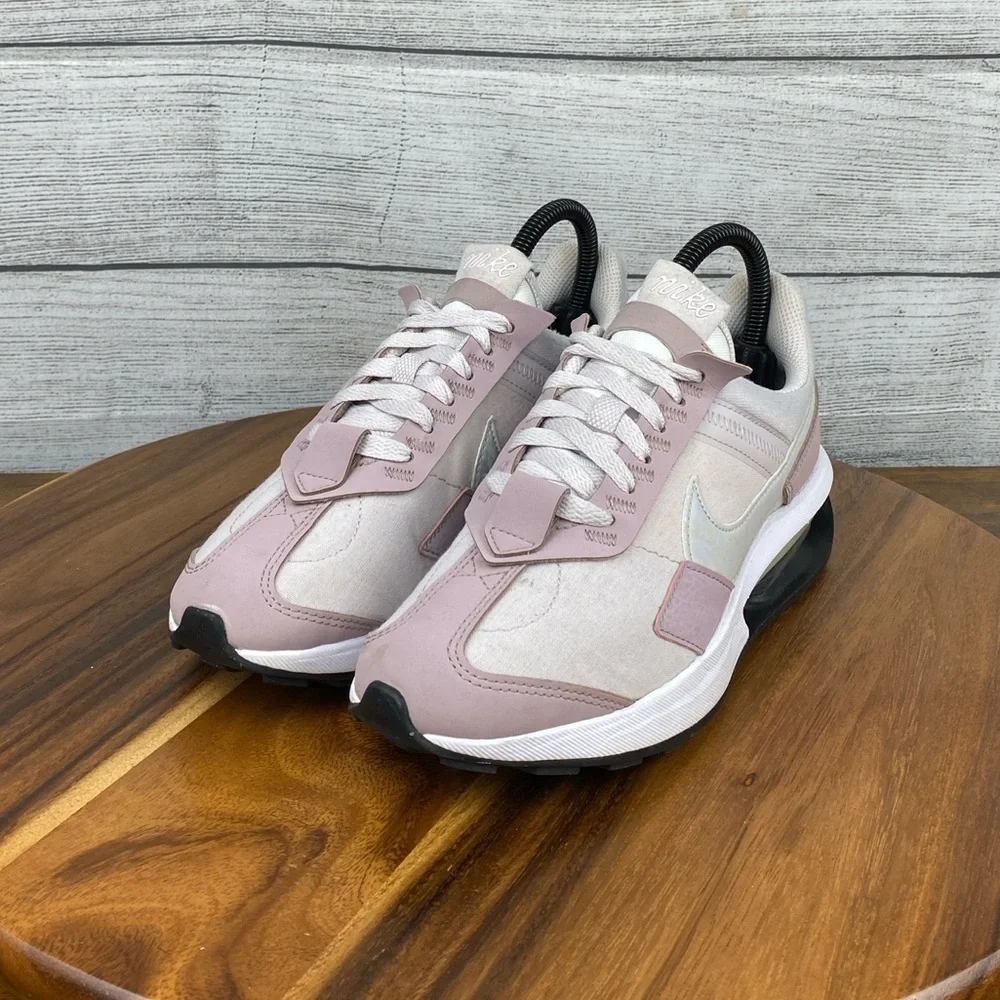 Nike Air Max Pre-Day Venice Plum Purple Fog Shoes DJ5407-500 Women’s Size 6.5